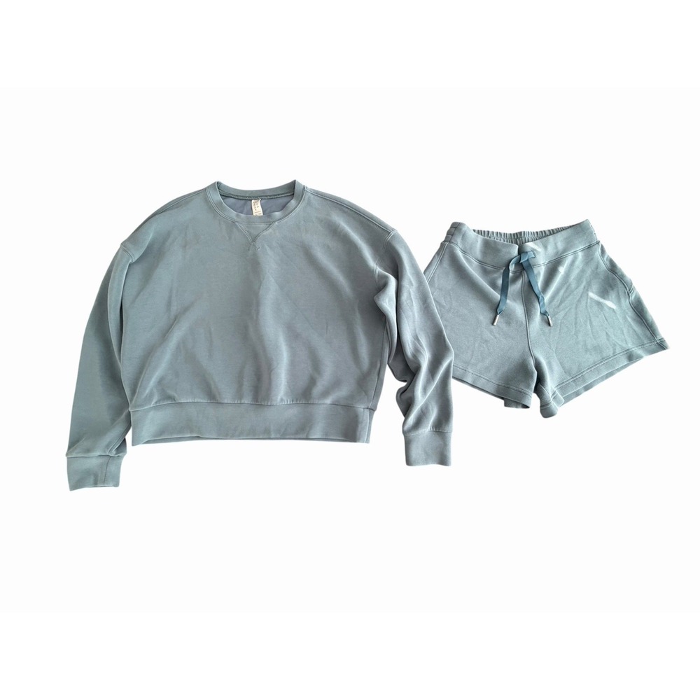 Spanx Air Essentials Set Small Crewneck Sweatshirt & Shorts Green READ #G2-4